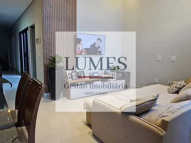 Casa com 150m² 3 quartos e 2 banheiros, à venda, no bairro Parque Universitário em Americana