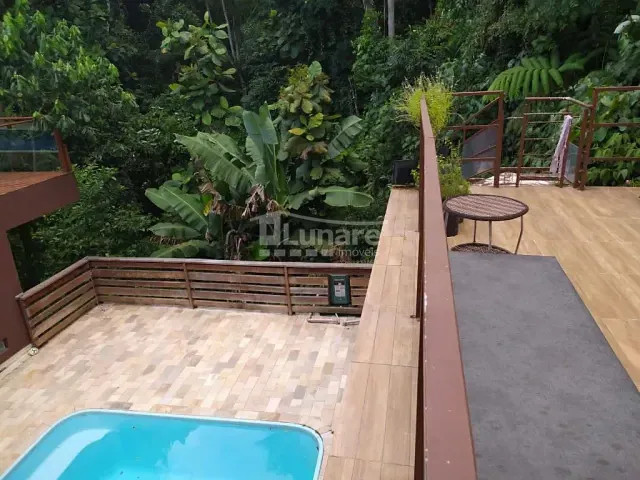 Casa com 300m² 4 quartos e 4 banheiros, à venda, no bairro Jardim Aracy em Mogi das Cruzes