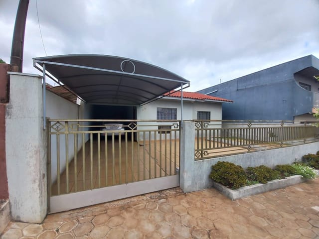 Foto do Casa - Excelente casa para locação, semi mobiliada , no Jardim América, Apucarana, PR | J. Mareze Imóveis Ltda