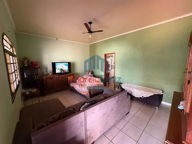 Casa com 200m² 3 quartos e 1 banheiro, à venda, no bairro Jardim América em Ituverava