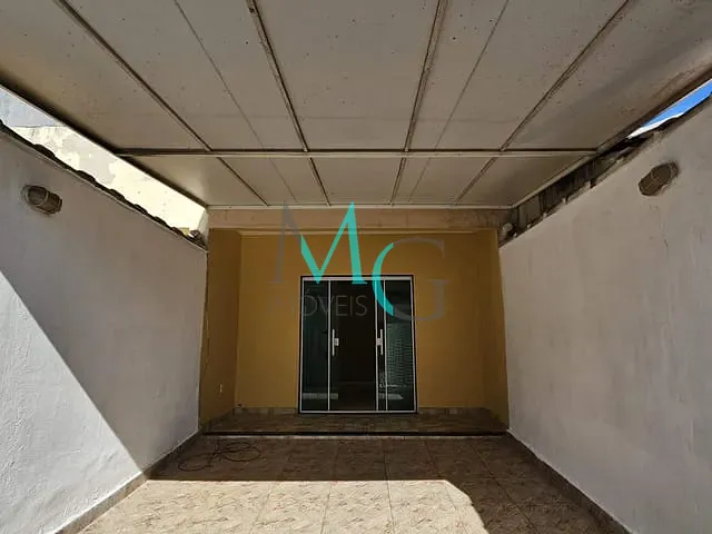 Casa com 64m² 2 quartos e 2 banheiros, para alugar, no bairro Campo Grande em Rio de Janeiro