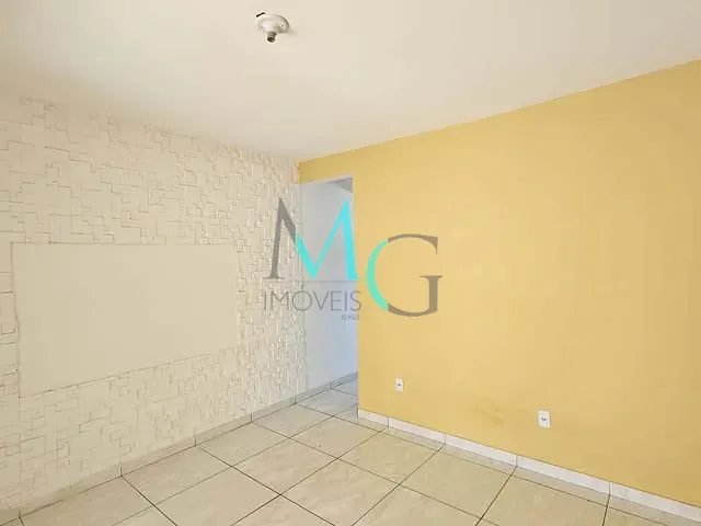 Casa com 64m² 2 quartos e 2 banheiros, para alugar, no bairro Campo Grande em Rio de Janeiro