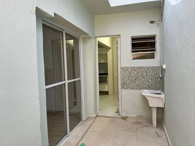 Casa 1 quarto e 1 banheiro, à venda, no bairro Vila Regente Feijó em São Paulo