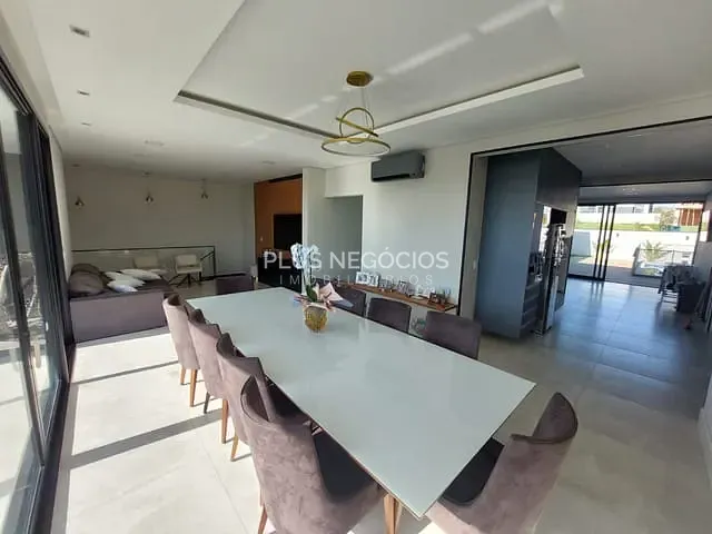 Casa com 482m² 4 quartos e 5 banheiros, à venda, no bairro Alphaville Nova Esplanada 3 em Votorantim