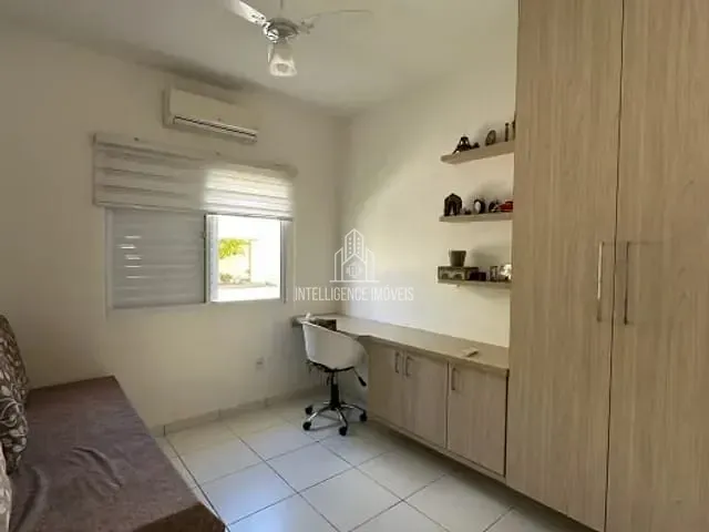 Casa com 242m² 3 quartos e 4 banheiros, à venda, no bairro Ribeirão do Lipa em Cuiabá