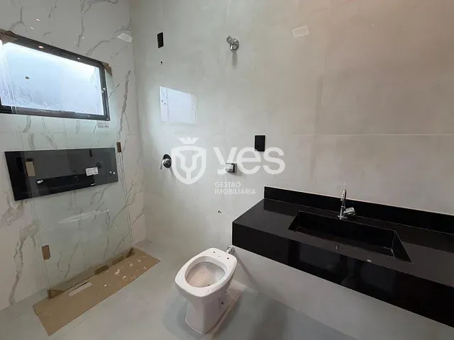 Casa 3 quartos e 2 banheiros, à venda, no bairro Jardim Europa em Araxá