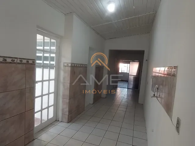 Casa 2 quartos e 2 banheiros, à venda, no bairro Fragata em Pelotas