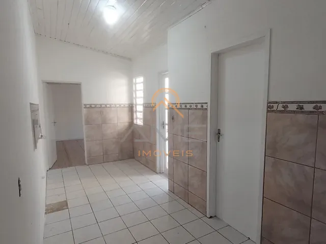 Casa 2 quartos e 2 banheiros, à venda, no bairro Fragata em Pelotas