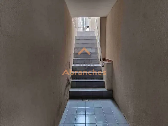 Casa com 120m² 2 quartos e 1 banheiro, à venda, no bairro Vila São Vicente em São Paulo