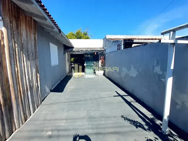 Casa 2 quartos e 1 banheiro, para alugar, no bairro meia praia em Itapema