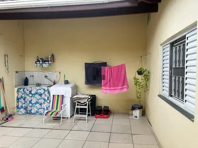Casa com 170m² 3 quartos e 2 banheiros, à venda, no bairro Jardim França I em Guaratinguetá