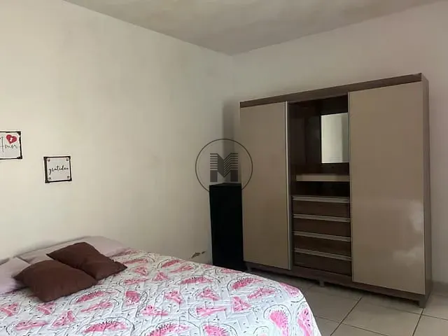 Casa com 170m² 3 quartos e 2 banheiros, à venda, no bairro Jardim França I em Guaratinguetá