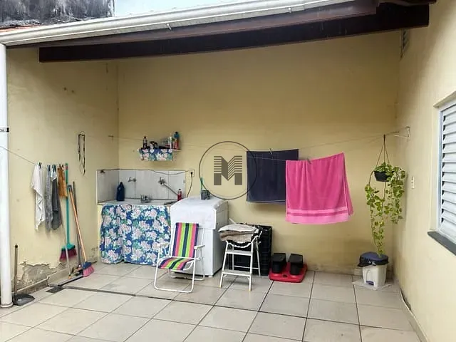 Casa com 170m² 3 quartos e 2 banheiros, à venda, no bairro Jardim França I em Guaratinguetá