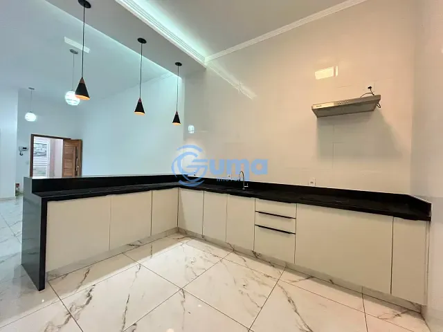 Casa com 140m² 3 quartos e 2 banheiros, à venda, no bairro Loteamento Vila Romana em Bragança Paulista
