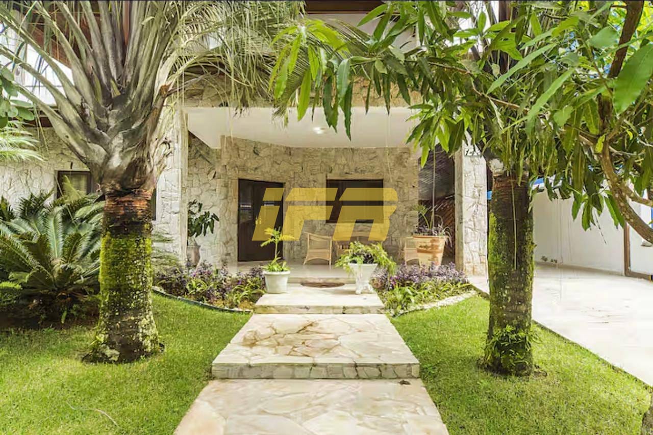 Casa, 6 quartos, 440 m² - Foto 2