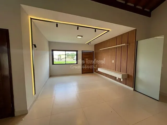 Casa com 362m² 3 quartos e 4 banheiros, à venda, no bairro Condomínio Residencial Holland Park em Holambra