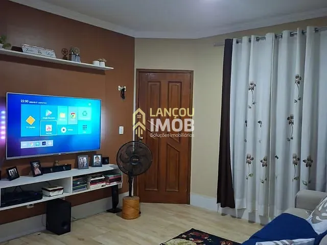 Casa 2 quartos e 2 banheiros, à venda, no bairro Fazenda Grande em Jundiaí