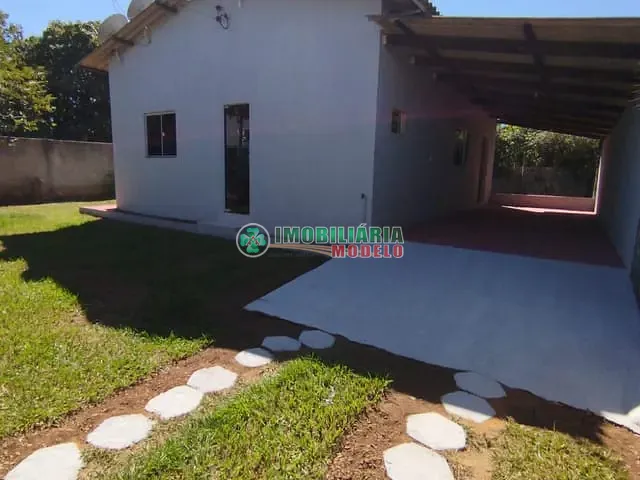 Casa 2 quartos e 1 banheiro, para alugar, no bairro Nova Canarana em Canarana