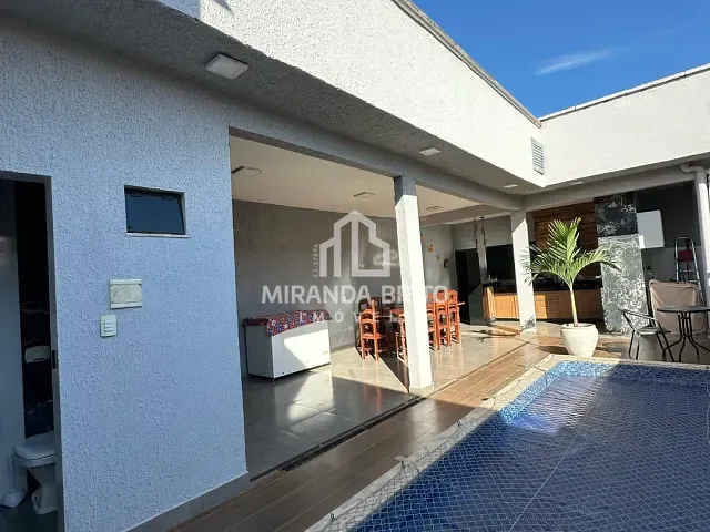 Casa 3 quartos e 2 banheiros, à venda, no bairro Cardoso Continuação em Aparecida de Goiânia