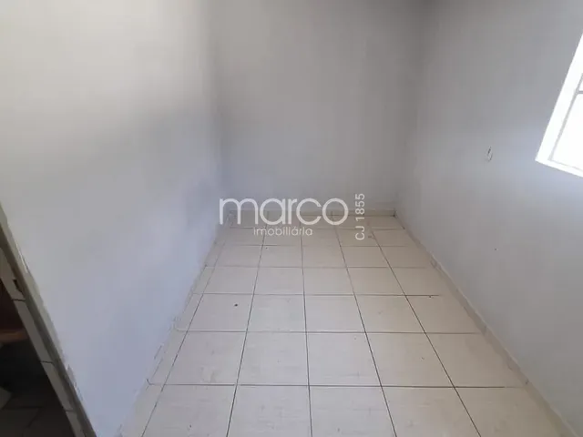 Casa 1 quarto e 1 banheiro, para alugar, no bairro Vila Mauá em Goiânia