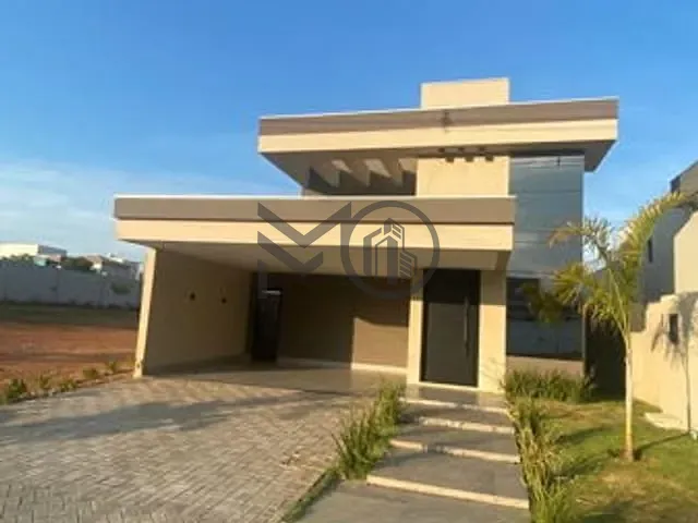 Casa com 300m² 3 quartos e 4 banheiros, à venda, no bairro Jardim Itália em Cuiabá