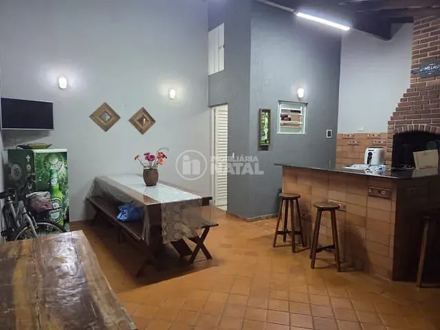 Casa com 180m² 3 quartos e 3 banheiros, à venda, no bairro Jardim Burle Marx em Londrina