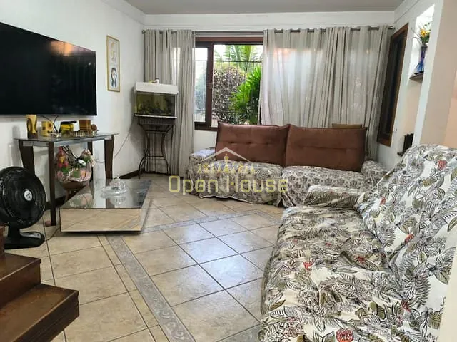 Casa 3 quartos e 3 banheiros, à venda, no bairro Vila Santa Cecília em Volta Redonda