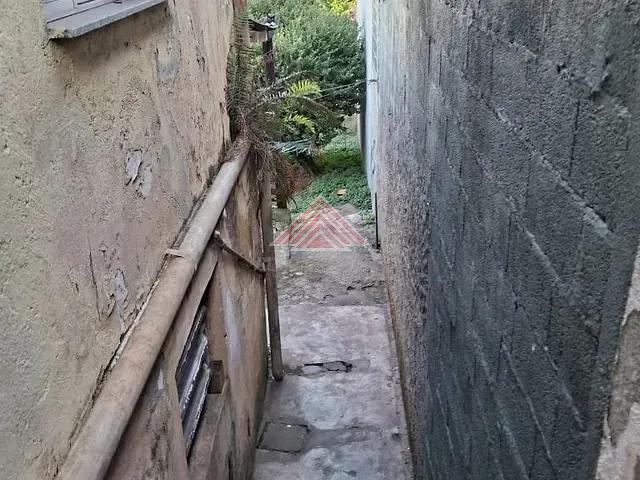 Casa com 490m² 2 quartos e 2 banheiros, à venda, no bairro Vila Bocaina em Mauá