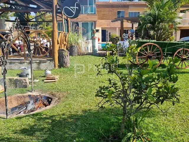 Casa com 2000m² 4 quartos e 4 banheiros, à venda, no bairro Recanto De Portugal em Pelotas