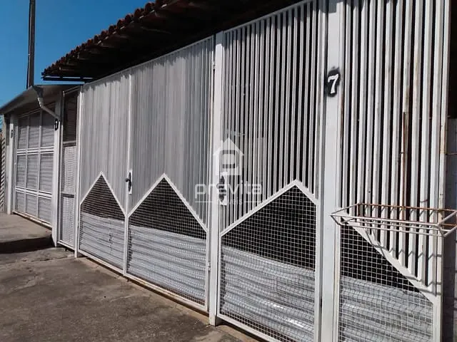 Casa com 200m² 3 quartos e 2 banheiros, à venda, no bairro Parque São Cristóvão em Taubaté