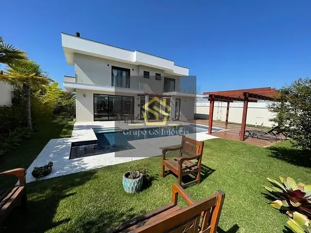 Casa com 800m² 4 quartos e 5 banheiros, à venda, no bairro Monte Alegre em Vinhedo