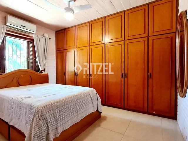 Casa com 394m² 3 quartos e 4 banheiros, para alugar, no bairro Boa Vista em Novo Hamburgo