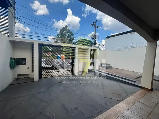 Casa com 495m² 6 quartos e 5 banheiros, para alugar, no bairro Parque Jardim Europa em Bauru