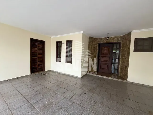 Casa com 495m² 6 quartos e 5 banheiros, para alugar, no bairro Parque Jardim Europa em Bauru
