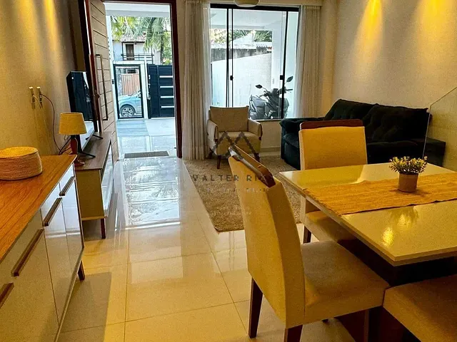 Casa 3 quartos e 2 banheiros, à venda, no bairro Nossa Senhora da Vitória em Ilhéus