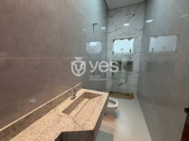 Casa 3 quartos e 2 banheiros, à venda, no bairro Jardim Europa em Araxá