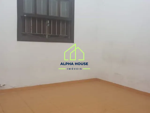 Casa com 360m² 3 quartos e 2 banheiros, à venda, no bairro Santana em Pindamonhangaba