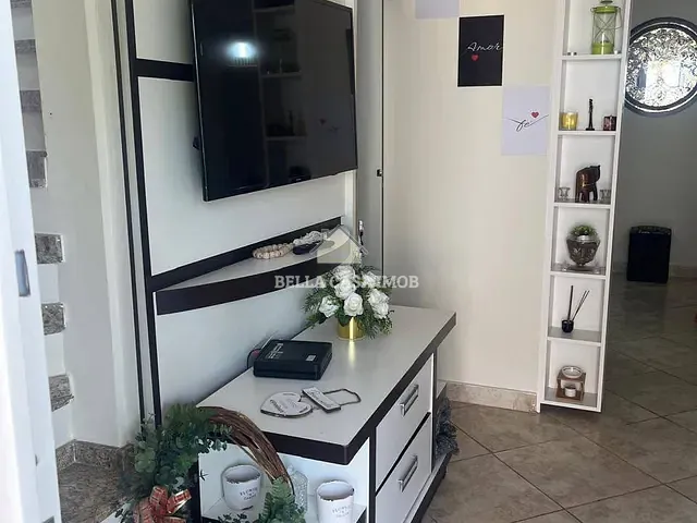 Casa com 120m² 3 quartos e 3 banheiros, para alugar, no bairro Vossoroca em Votorantim