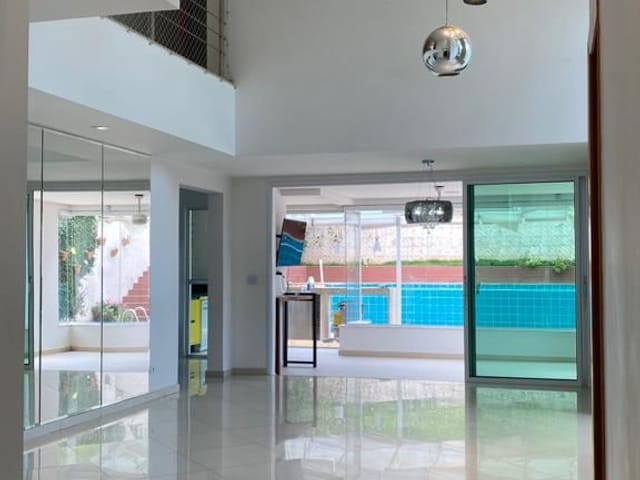 Foto do Casa - Casa com 3 dormitórios, 298 m² - venda por R$ 1.950.000,00 ou aluguel por R$ 16.040,00/mês - Reserva Santa Maria - Jandira/SP | BUSSOCABA ADMINISTRACAO DE BENS E IMOVEIS LTDA