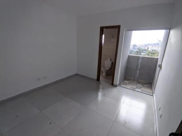 Casa 2 quartos e 3 banheiros, à venda, no bairro Residencial Algarve em Mogi das Cruzes