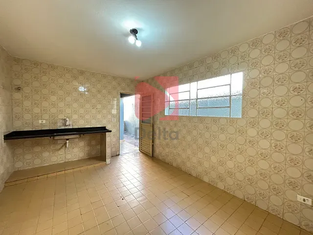 Casa 3 quartos e 1 banheiro, à venda, no bairro Jardim Carlos Gomes em Pirassununga