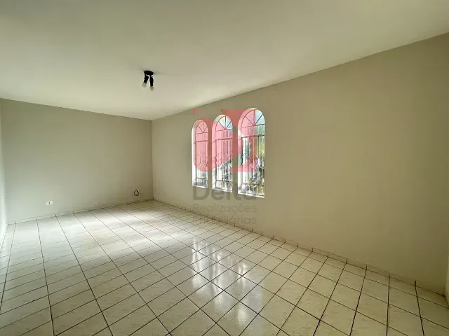 Casa 3 quartos e 1 banheiro, à venda, no bairro Jardim Carlos Gomes em Pirassununga