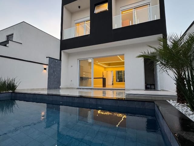 Casa 3 quartos e 3 banheiros, à venda, no bairro Reserva dos Ypes II em Tatuí