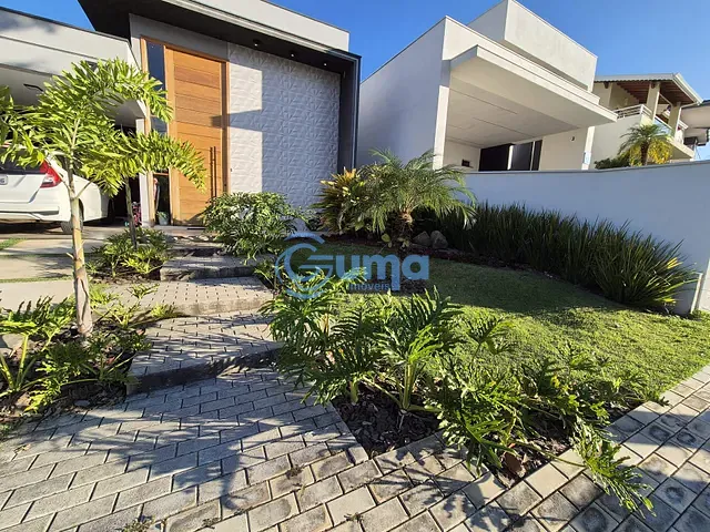 Casa com 378m² 3 quartos e 5 banheiros, à venda, no bairro Jardim São José em Bragança Paulista