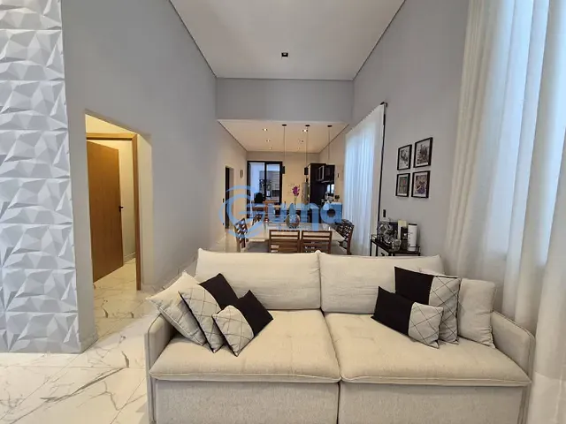 Casa com 378m² 3 quartos e 5 banheiros, à venda, no bairro Jardim São José em Bragança Paulista