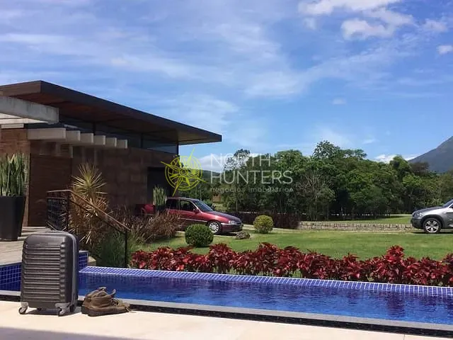 Casa com 2000m² 4 quartos e 7 banheiros, à venda, no bairro Sul do Rio em Santo Amaro da Imperatriz