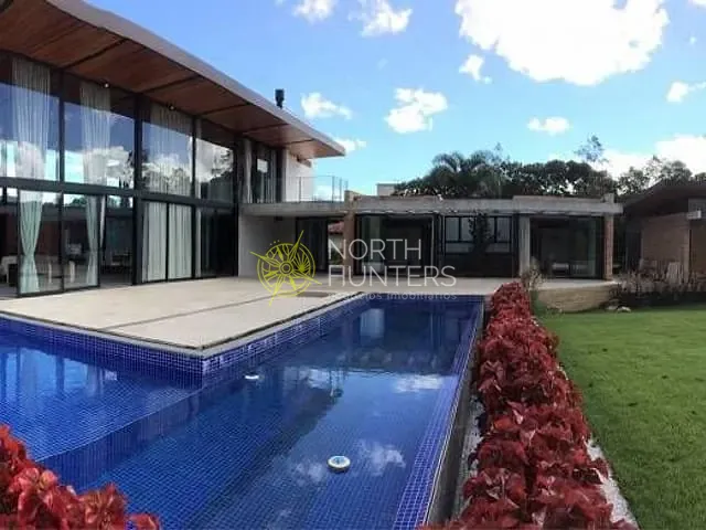 Casa com 2000m² 4 quartos e 7 banheiros, à venda, no bairro Sul do Rio em Santo Amaro da Imperatriz