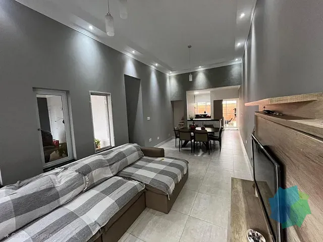 Casa com 175m² 3 quartos e 2 banheiros, à venda, no bairro Village Moutonnée em Salto