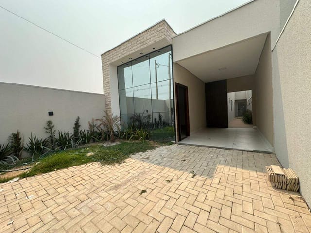 Casa com 180m² 3 quartos e 1 banheiro, à venda, no bairro Residencial Paris em Sinop