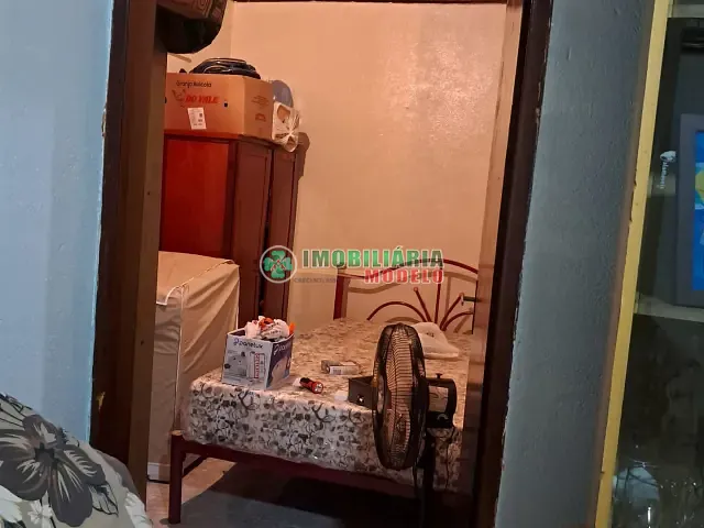 Casa 3 quartos e 1 banheiro, à venda, no bairro Nova Canarana em Canarana
